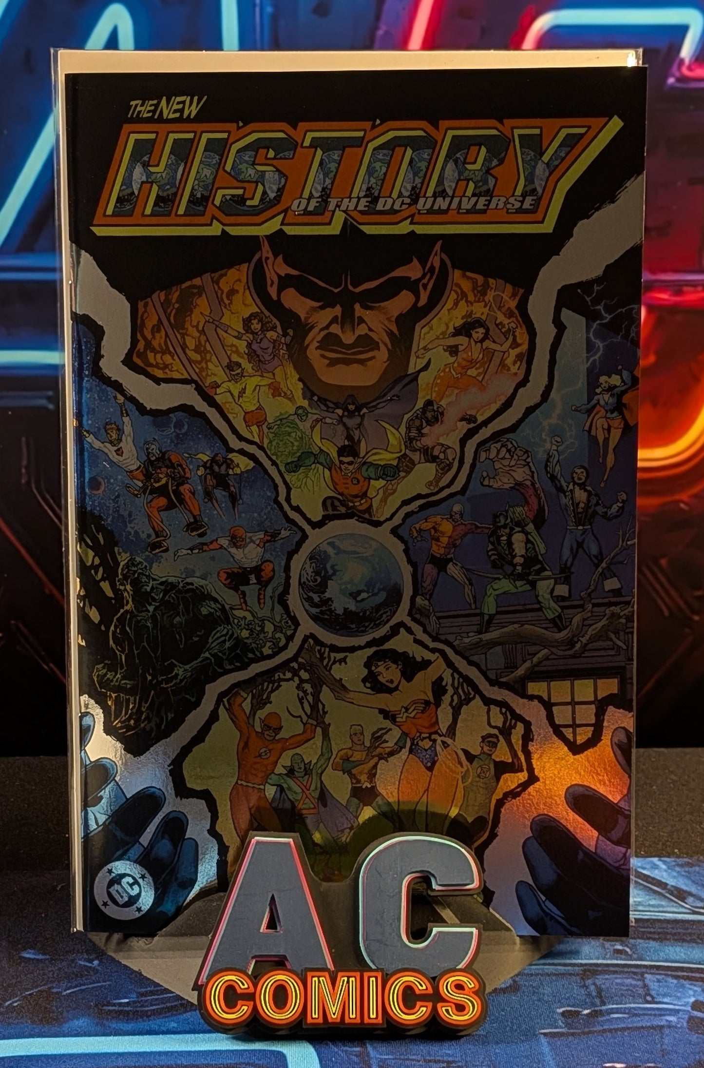 New History of the DC Universe #2 (Foil Var)