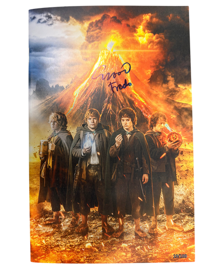 Fan Expo Chicago Lord of the Rings Exclusive Signed by Elijah Wood