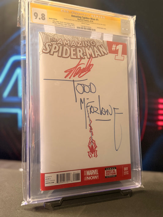 Amazing Spider-Man #1  Singed by Stan Lee and McFarlane Blank Variant 6/14