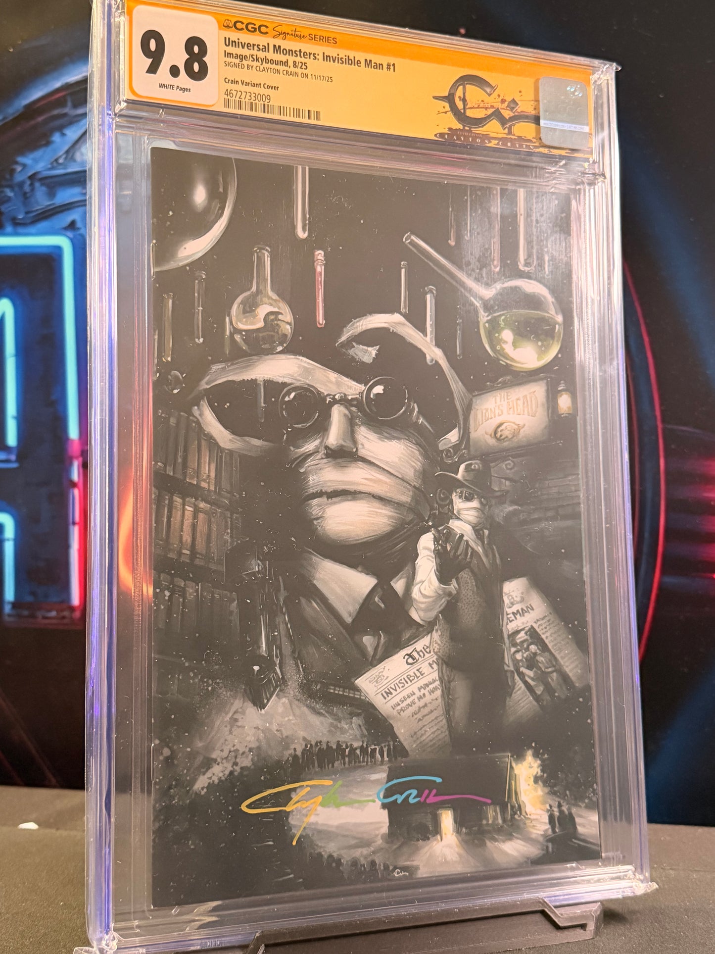 Universal Monsters: Invisible Man #1 8/25