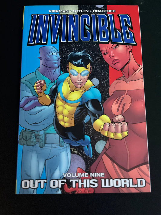 Invincible: Out of this World Volume 9