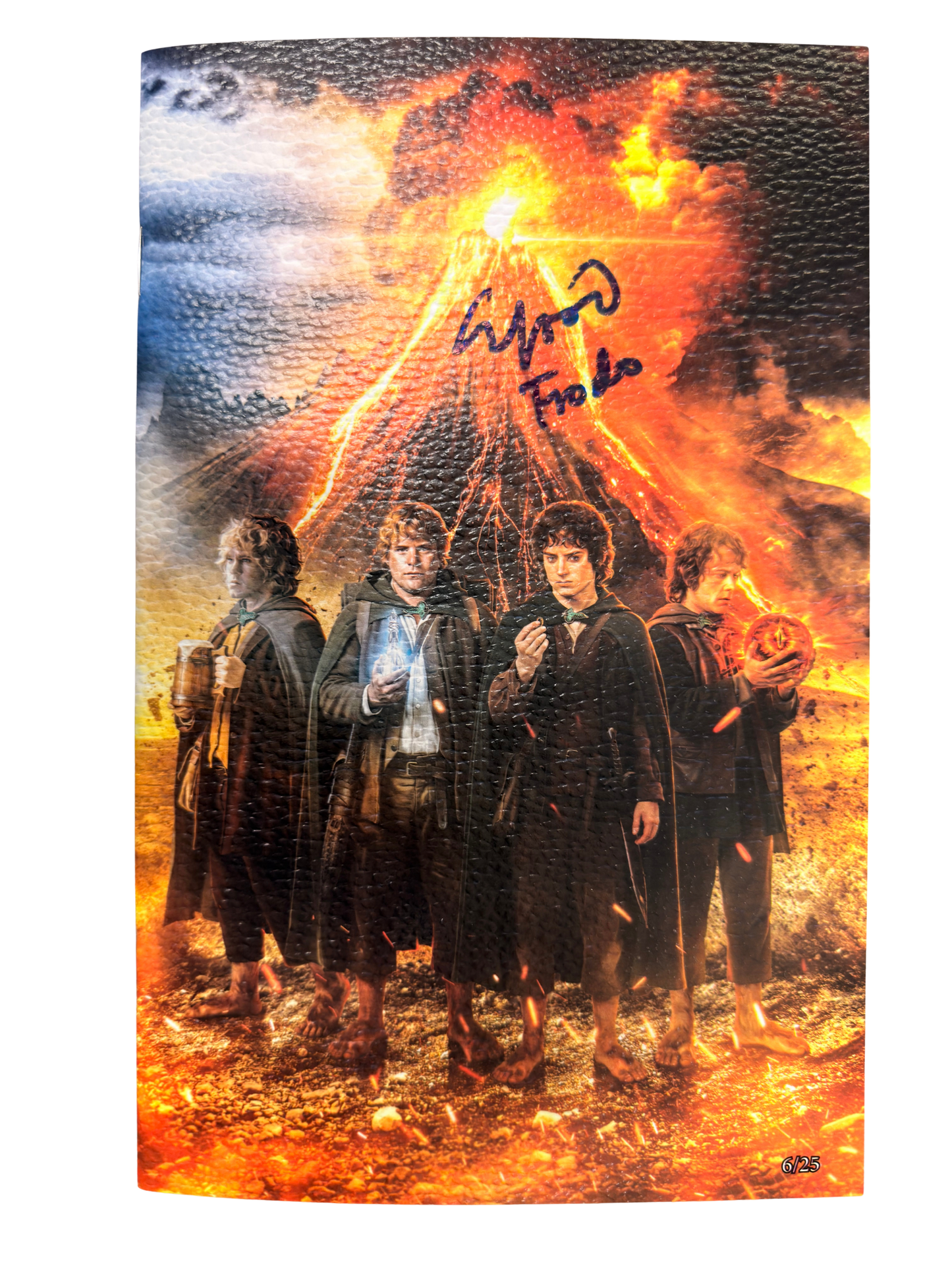 Fan Expo Chicago Lord of the Rings Exclusive Signed by Elijah Wood